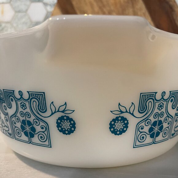 Vintage Pyrex Horizon Blue Casserole Dish 475 B 2.5 Quart Blue on White No Lid - Picture 5 of 7